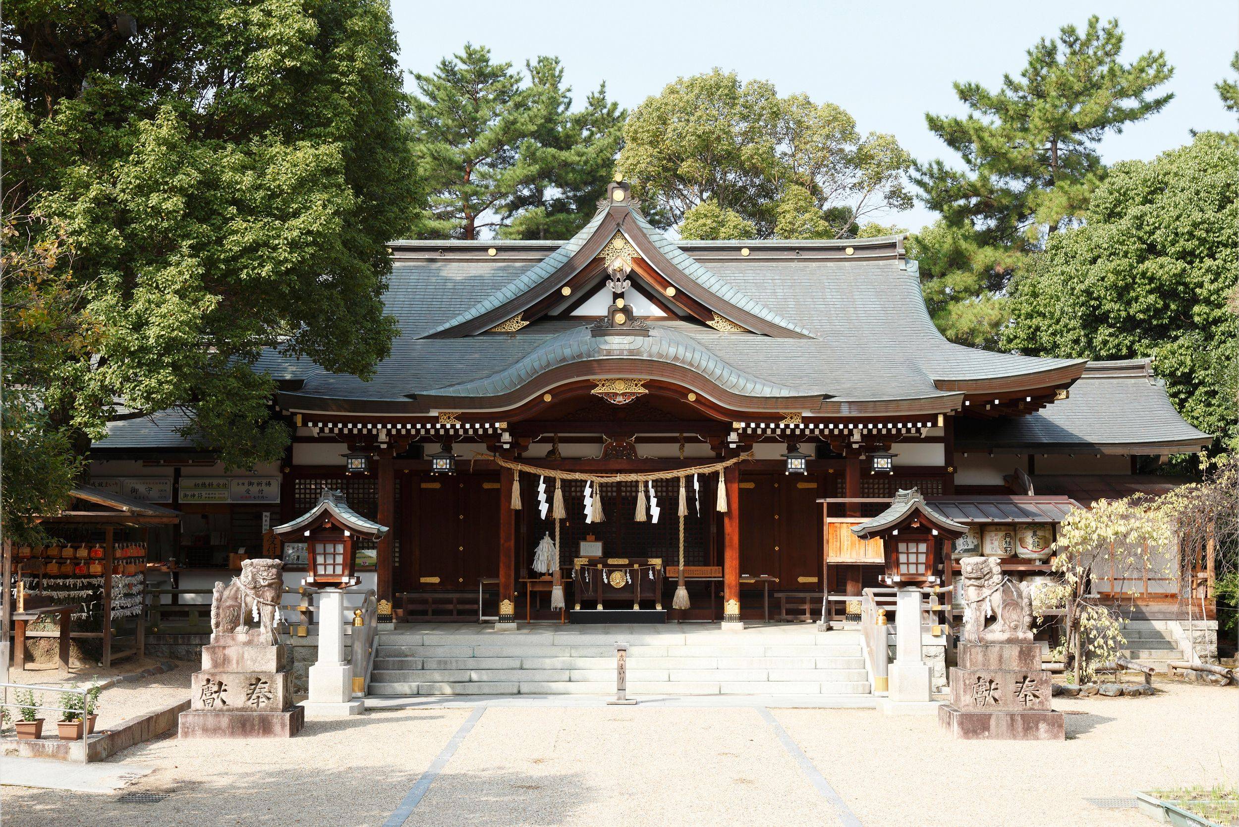 ⛩️ 카라쿠니 신사 이미지 1